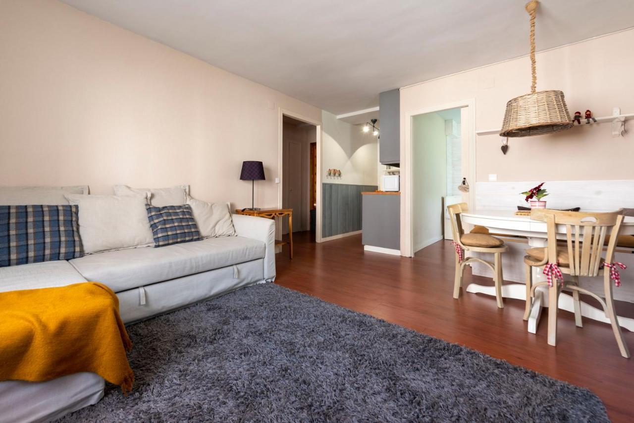 Musales ☆ Apartamento Para 4 Personas Con Ascensor Lägenhet Sallent de Gállego Exteriör bild